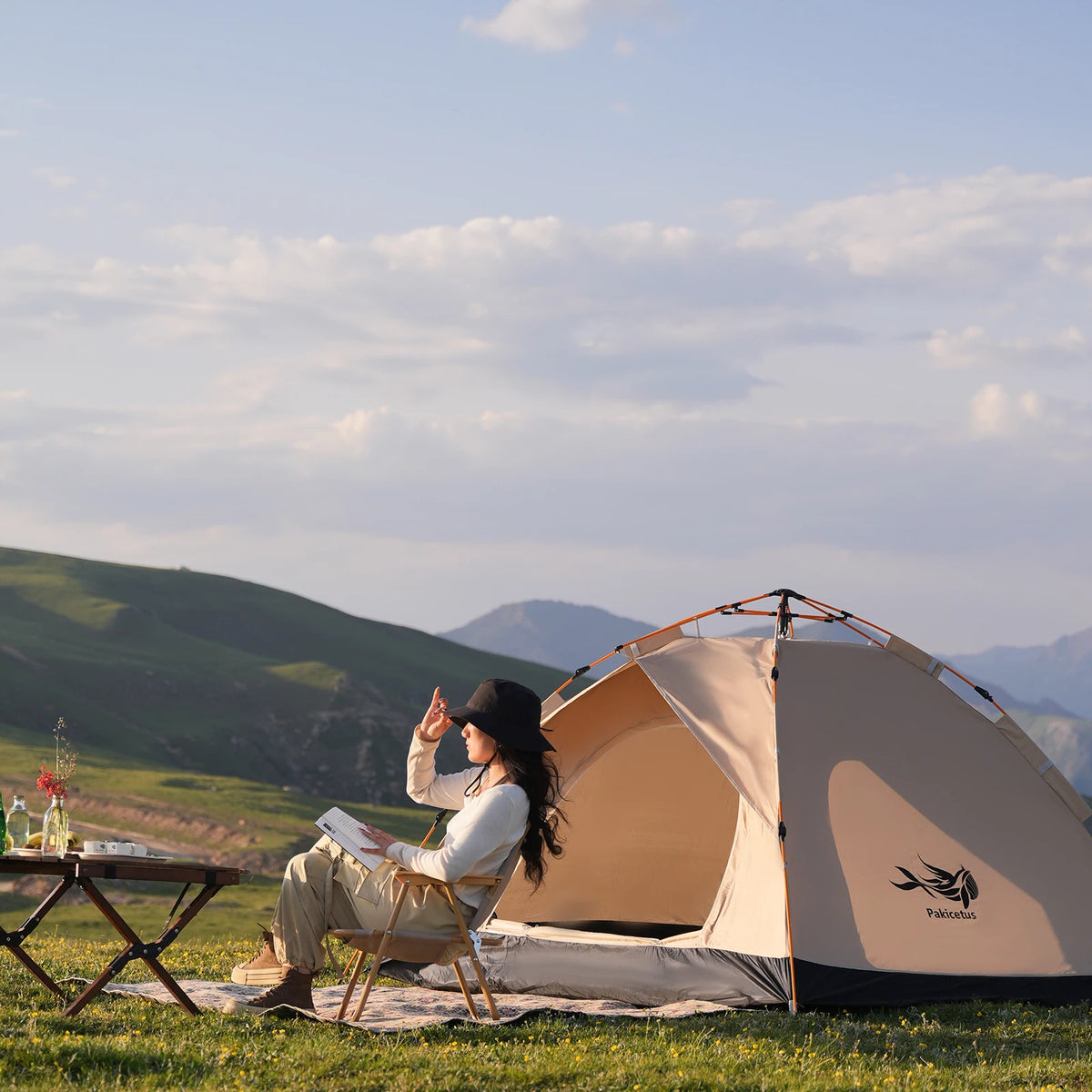 Pakicetus Automatic Pop Up Camping Tent Quick Setup Portable Windproof
